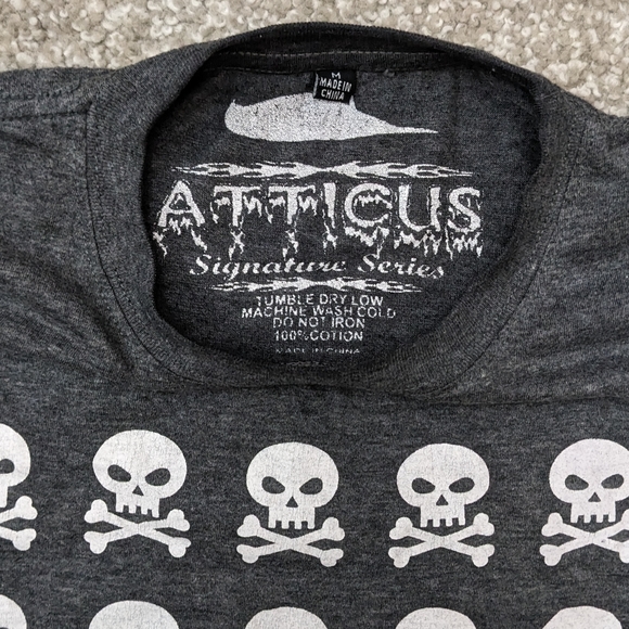 Atticus Blink 182 skulls grey crewneck cotton tee shirt - Picture 4 of 10